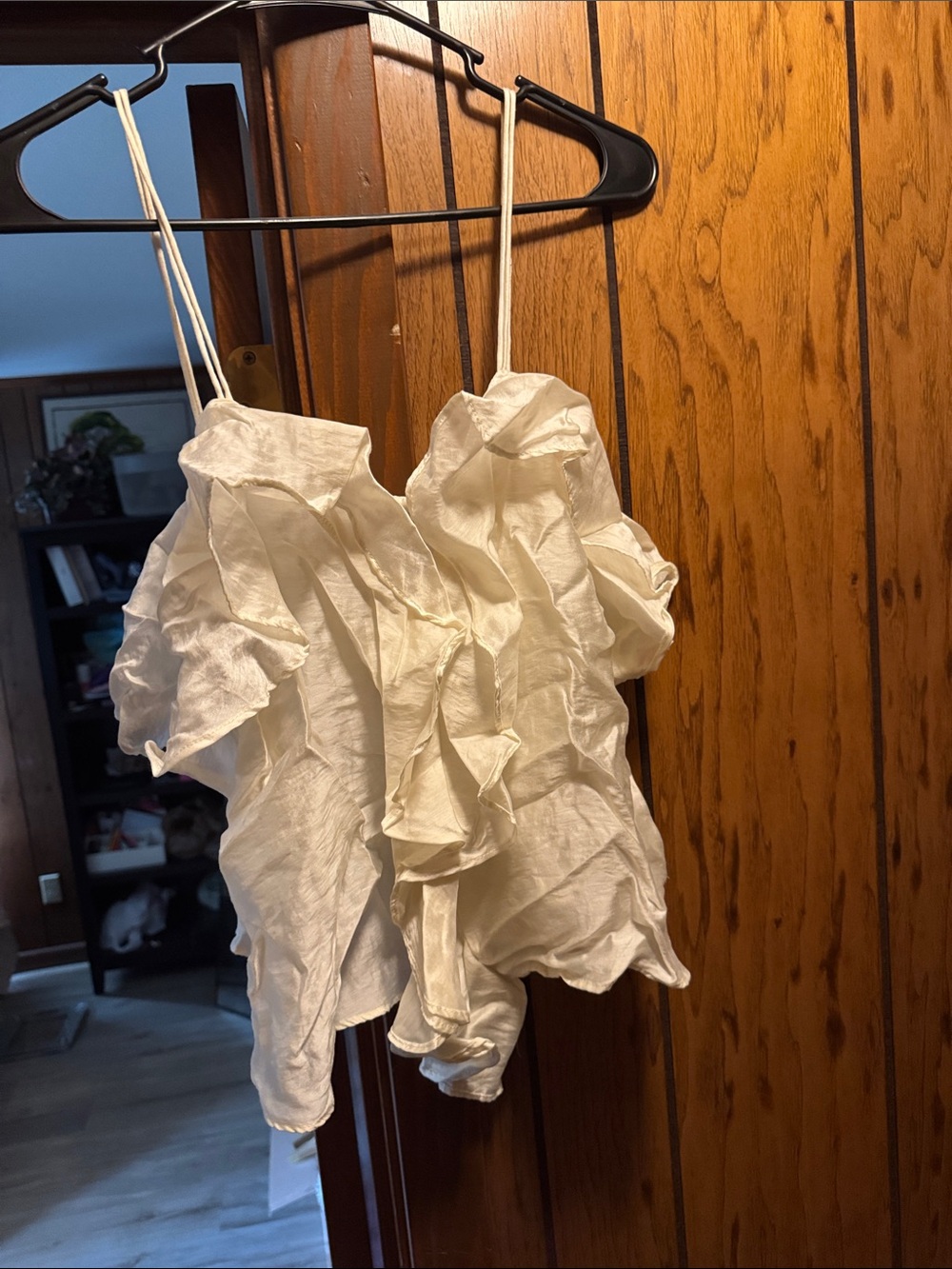 H&M White Ruffle Spaghetti Strap Blouse